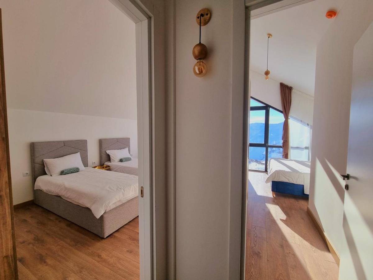 Gudauri Travel Chalets In New グダウリ エクステリア 写真
